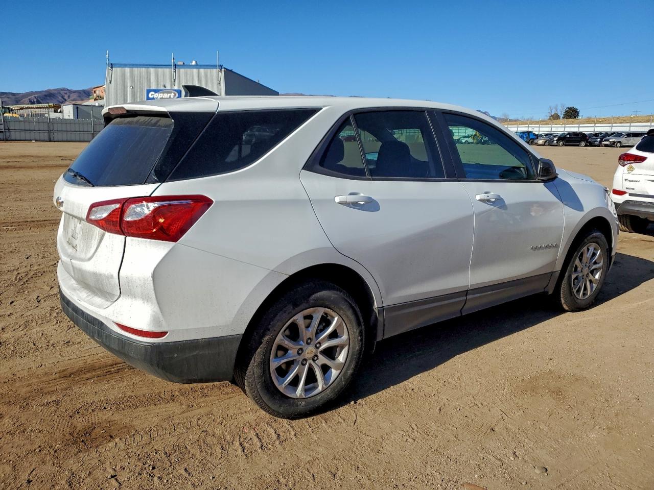 2020 CHEVROLET EQUINOX LS photo 9