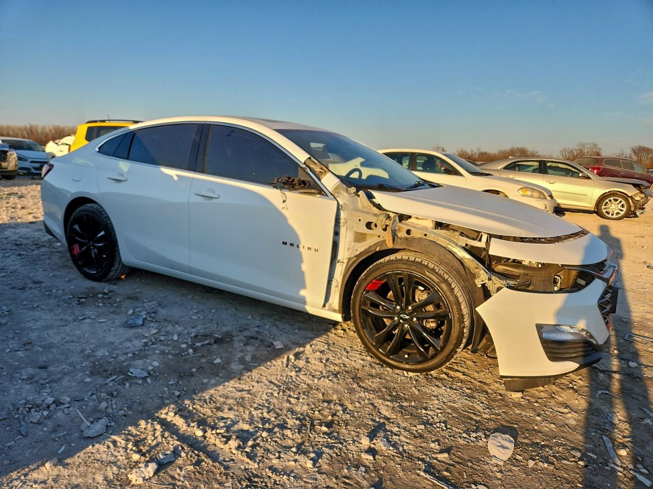 2023 CHEVROLET MALIBU LT photo 7
