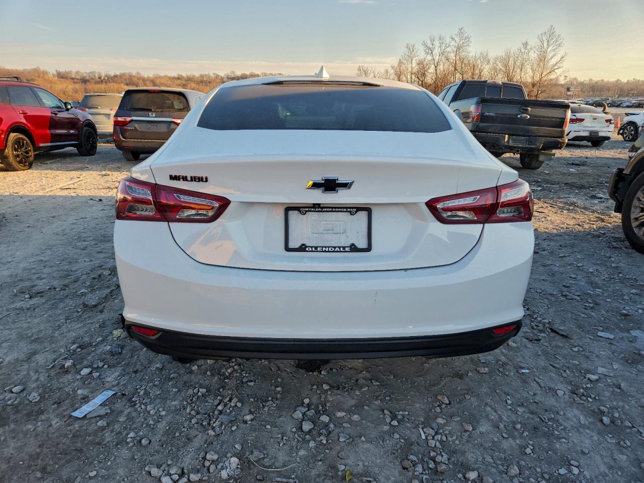 2023 CHEVROLET MALIBU LT photo 11