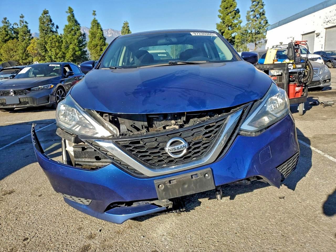 2019 NISSAN SENTRA S photo 5