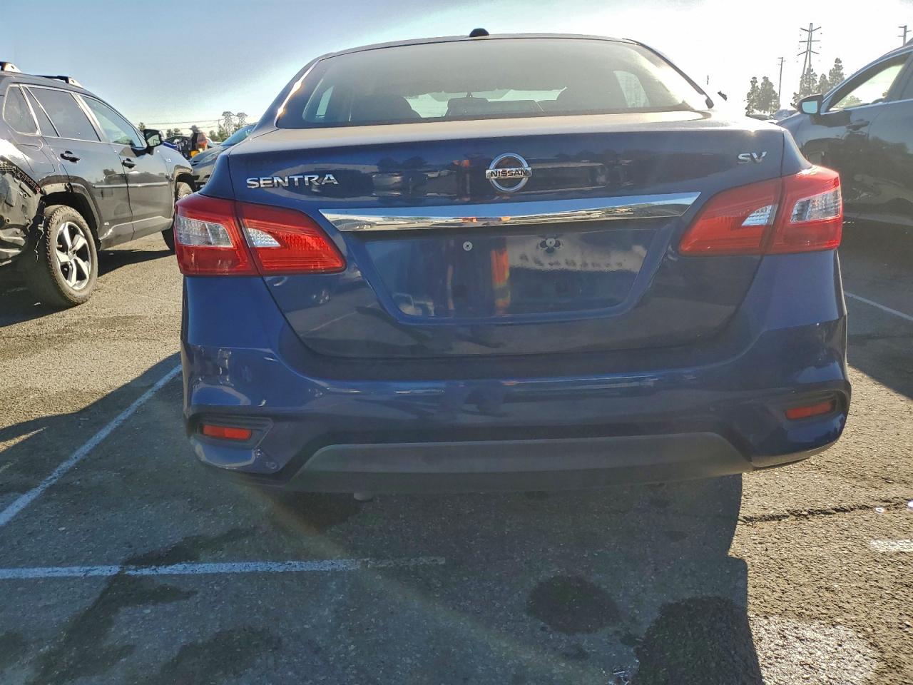 2019 NISSAN SENTRA S photo 6