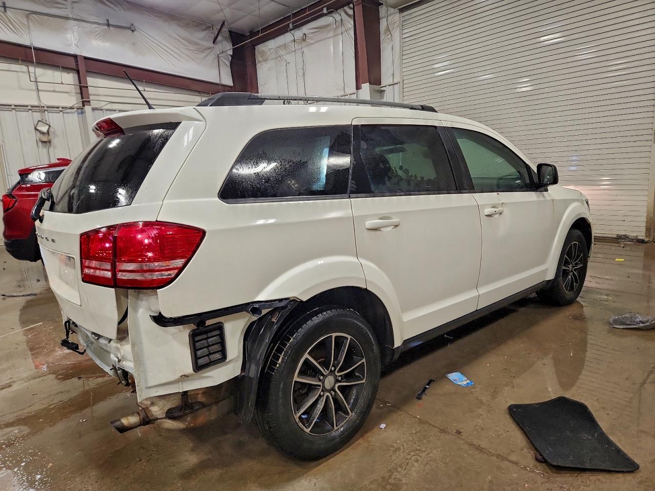 2017 DODGE JOURNEY SE photo 3
