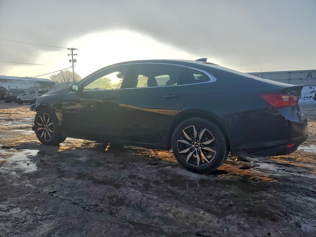 2018 CHEVROLET MALIBU LT photo 4
