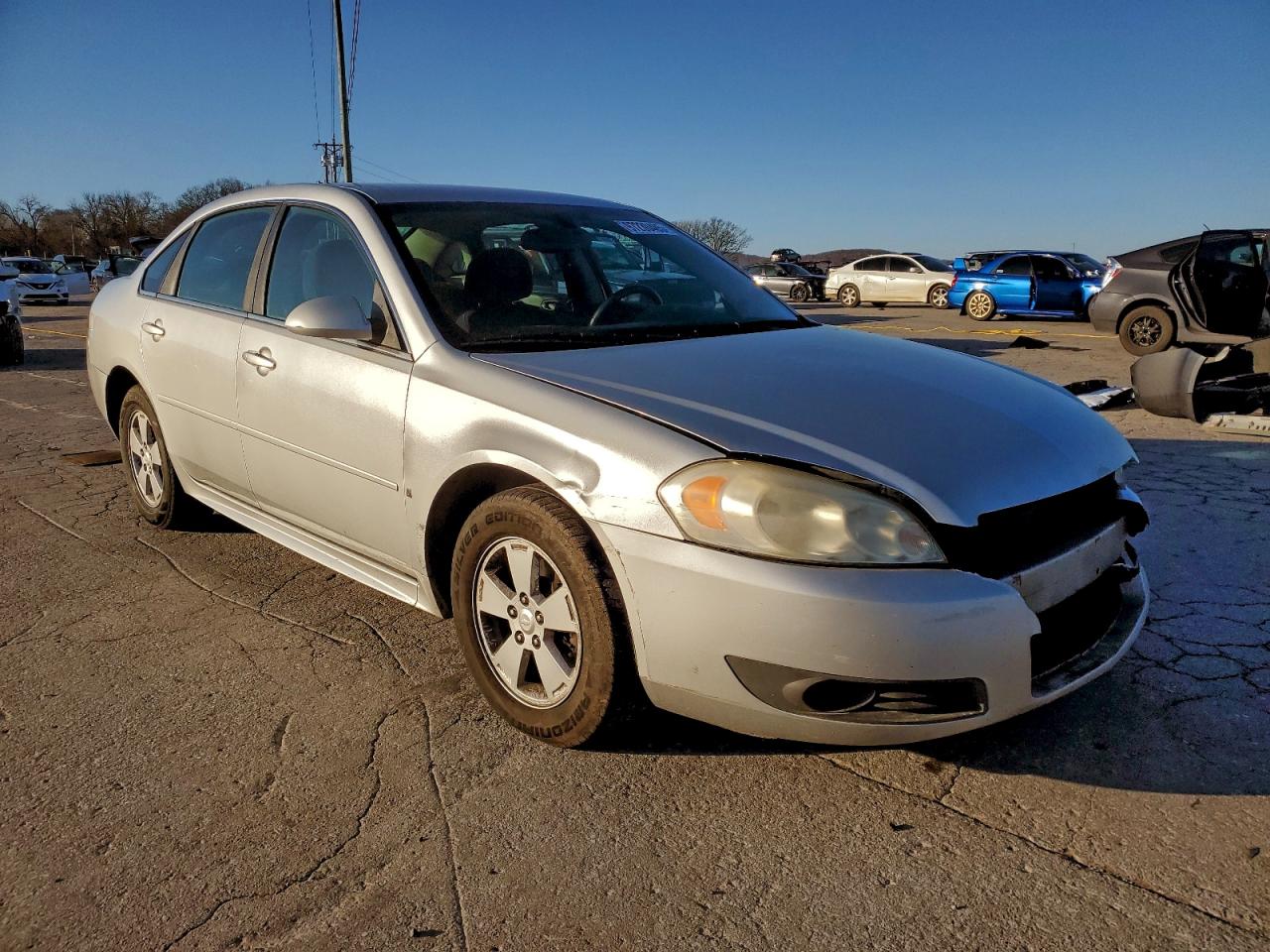 2010 CHEVROLET IMPALA LT photo 4