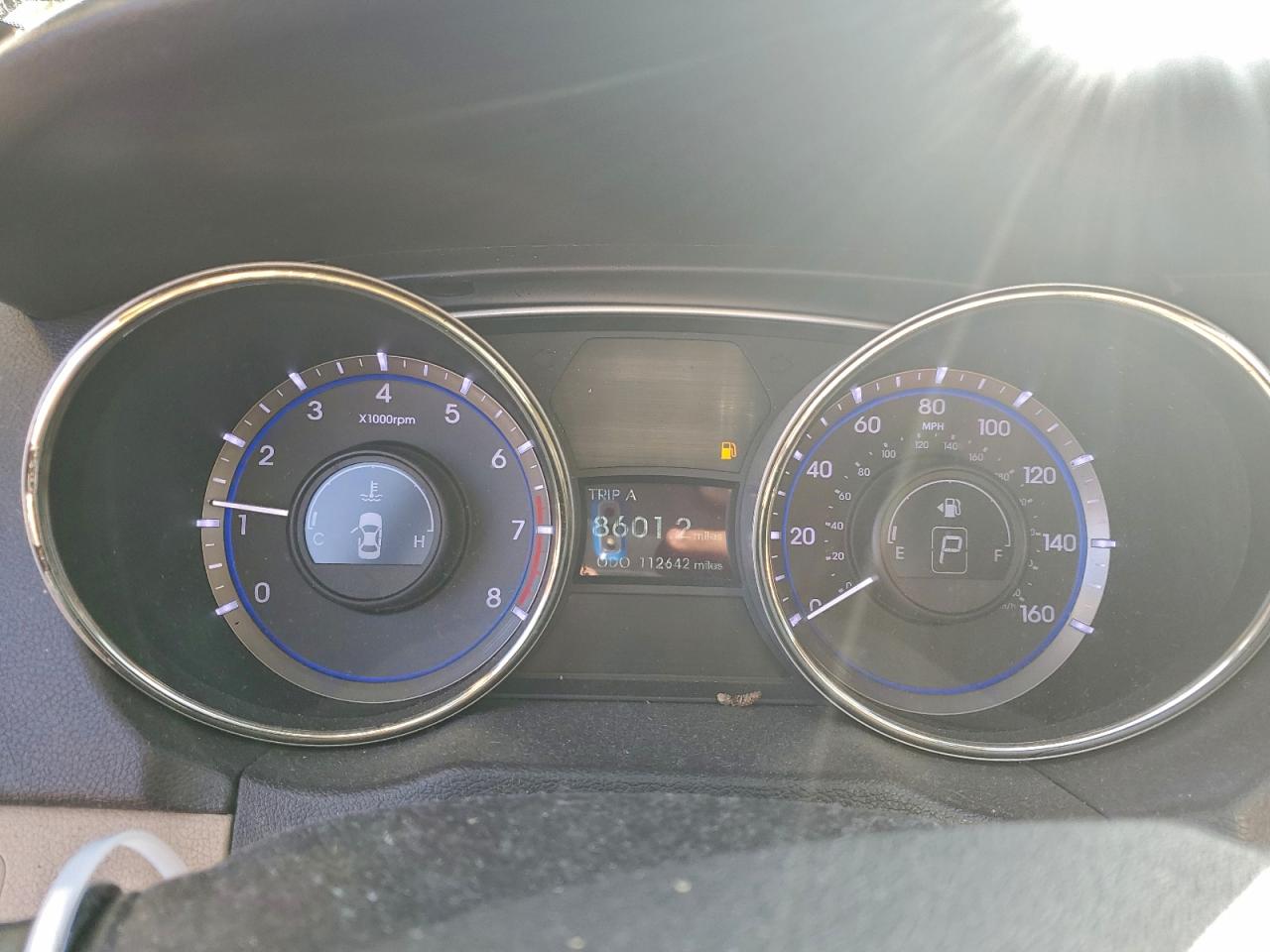2013 HYUNDAI SONATA SE photo 9