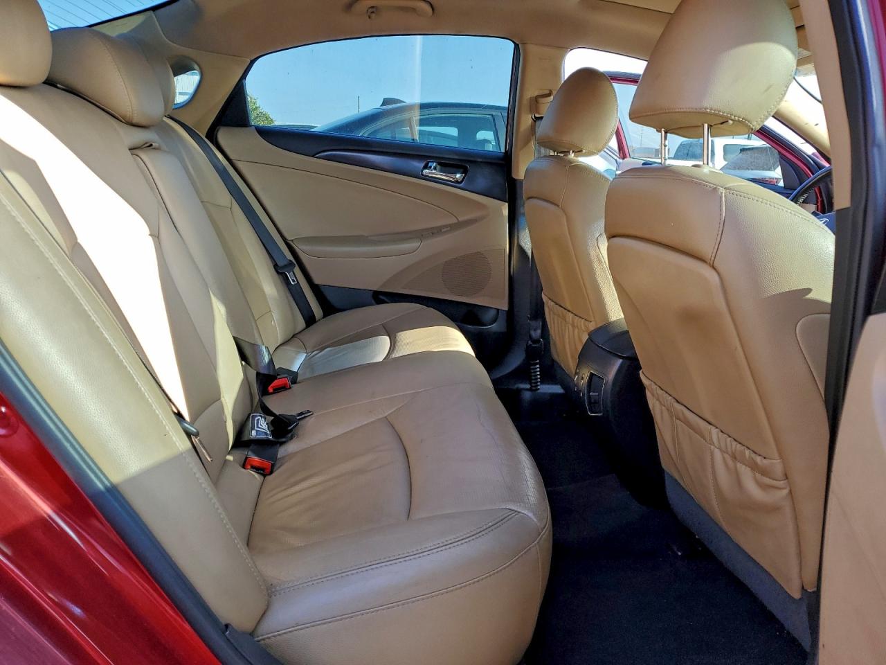 2013 HYUNDAI SONATA SE photo 10