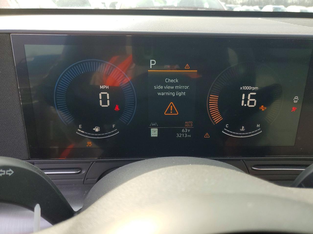 2025 HYUNDAI KONA SEL photo 9
