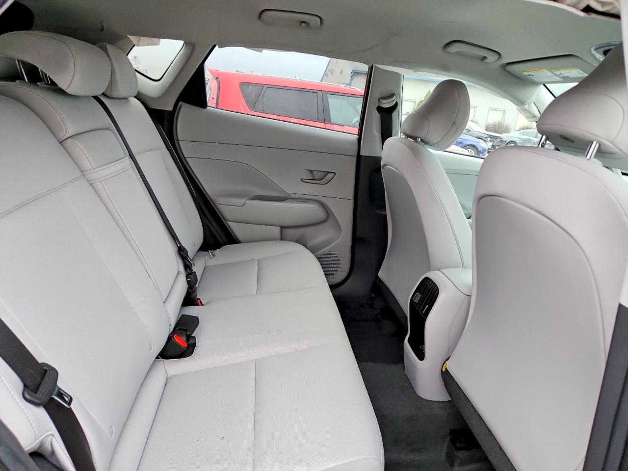 2025 HYUNDAI KONA SEL photo 11