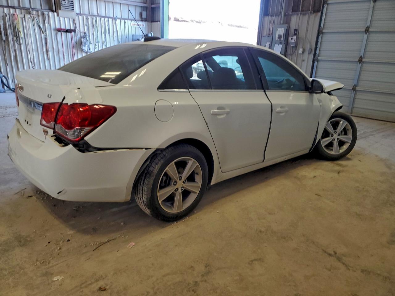 2016 CHEVROLET CRUZE LIMITED LT photo 5