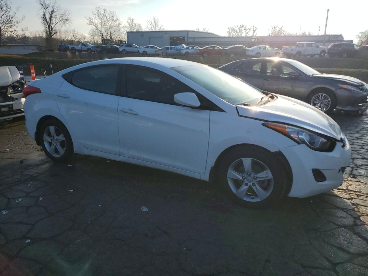 2013 HYUNDAI ELANTRA GLS photo 7
