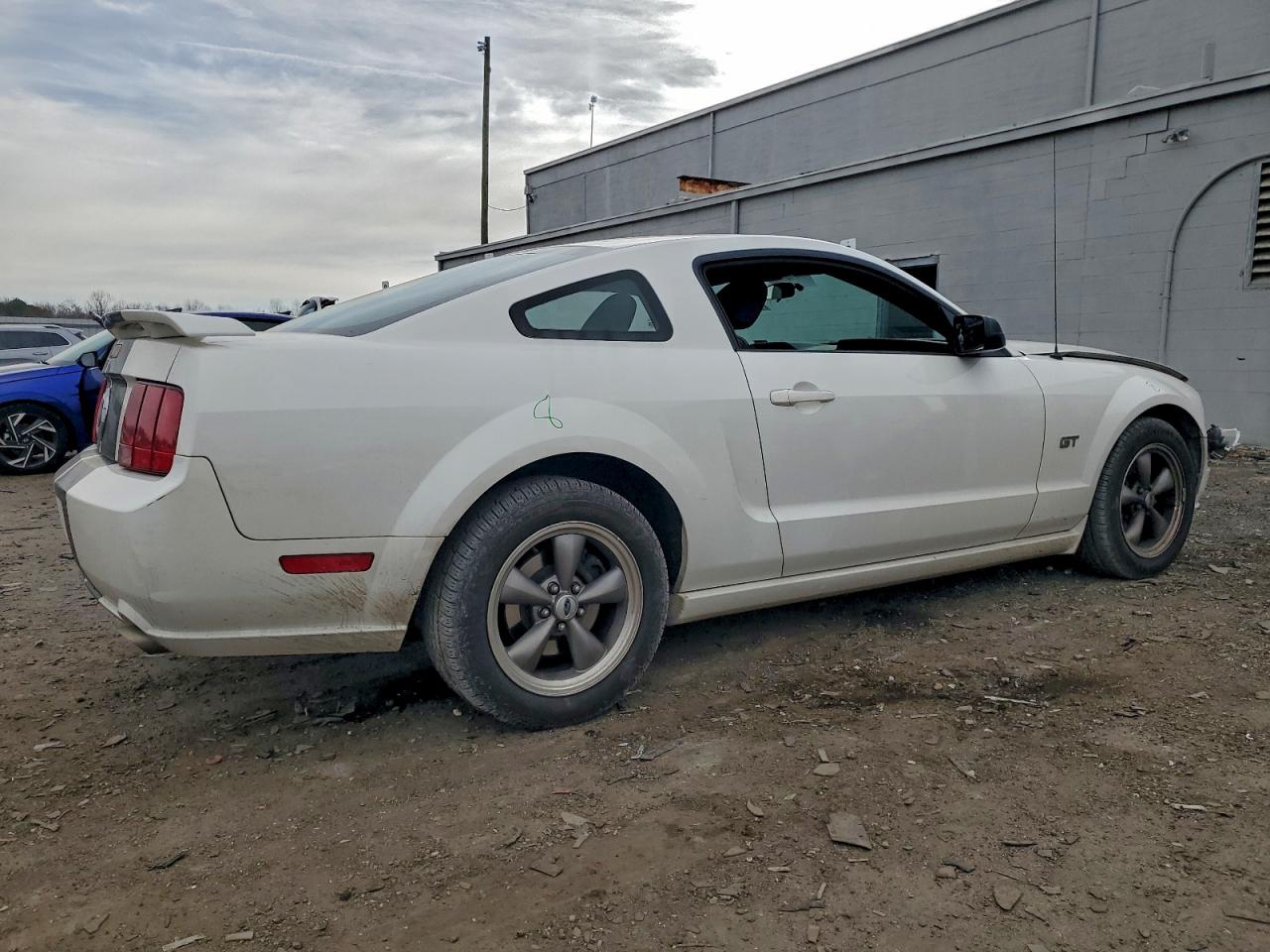 2006 FORD MUSTANG GT photo 5