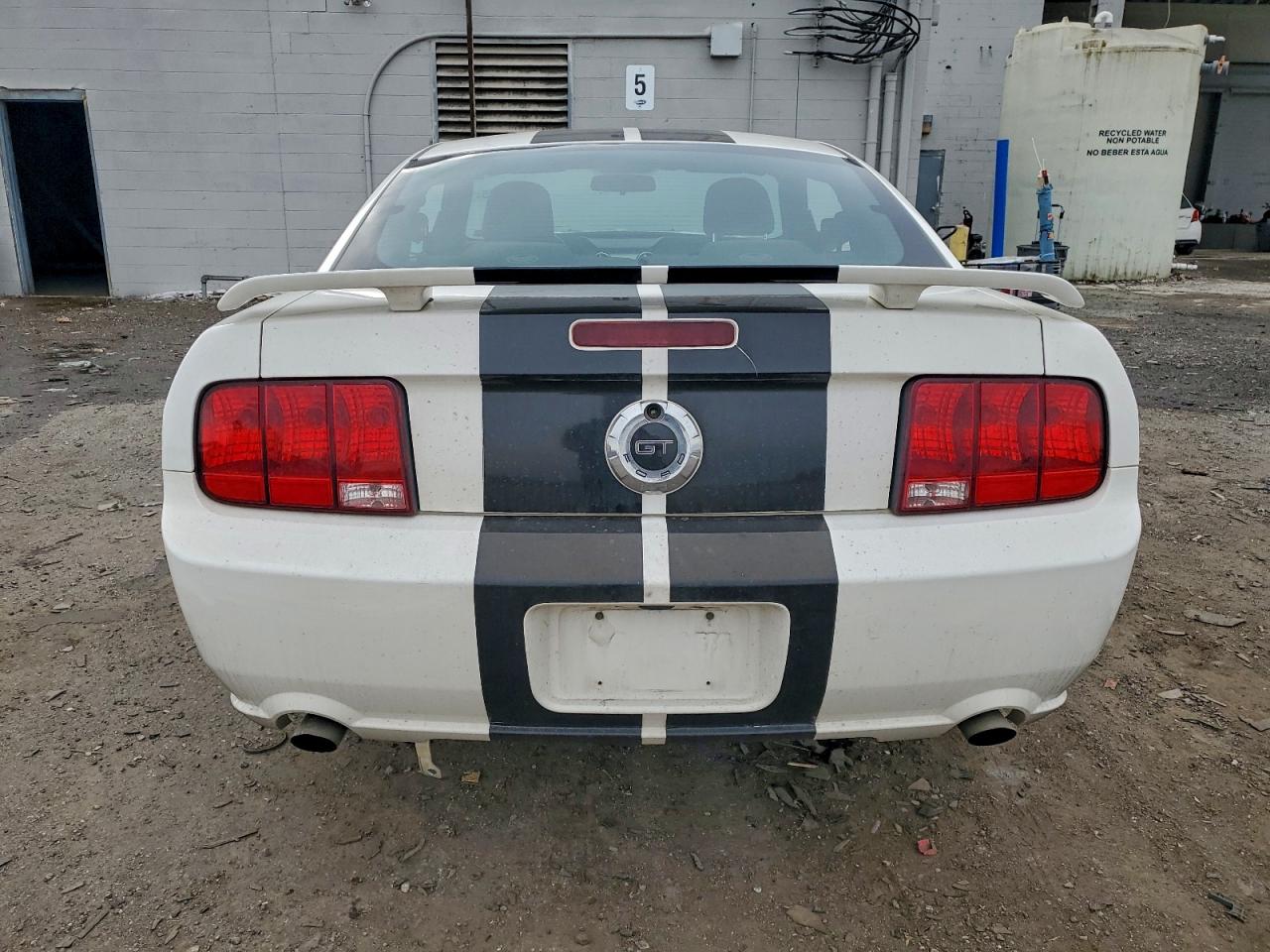 2006 FORD MUSTANG GT photo 11