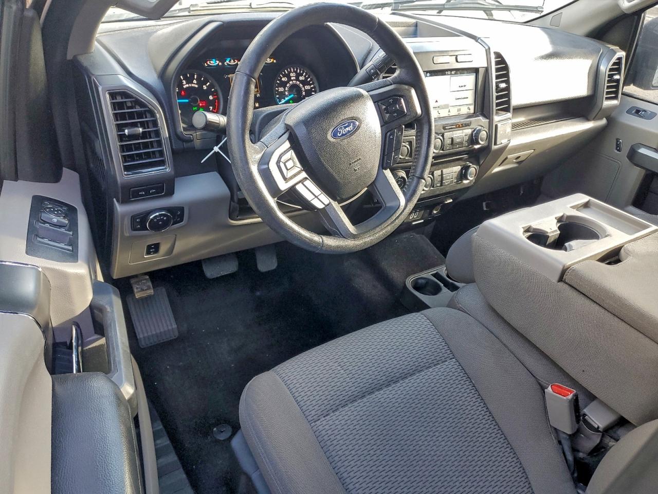 2017 FORD F150 SUPERCREW photo 15