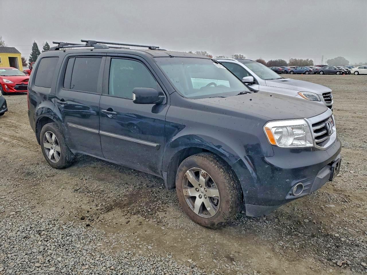 2013 HONDA PILOT TOURING photo 4