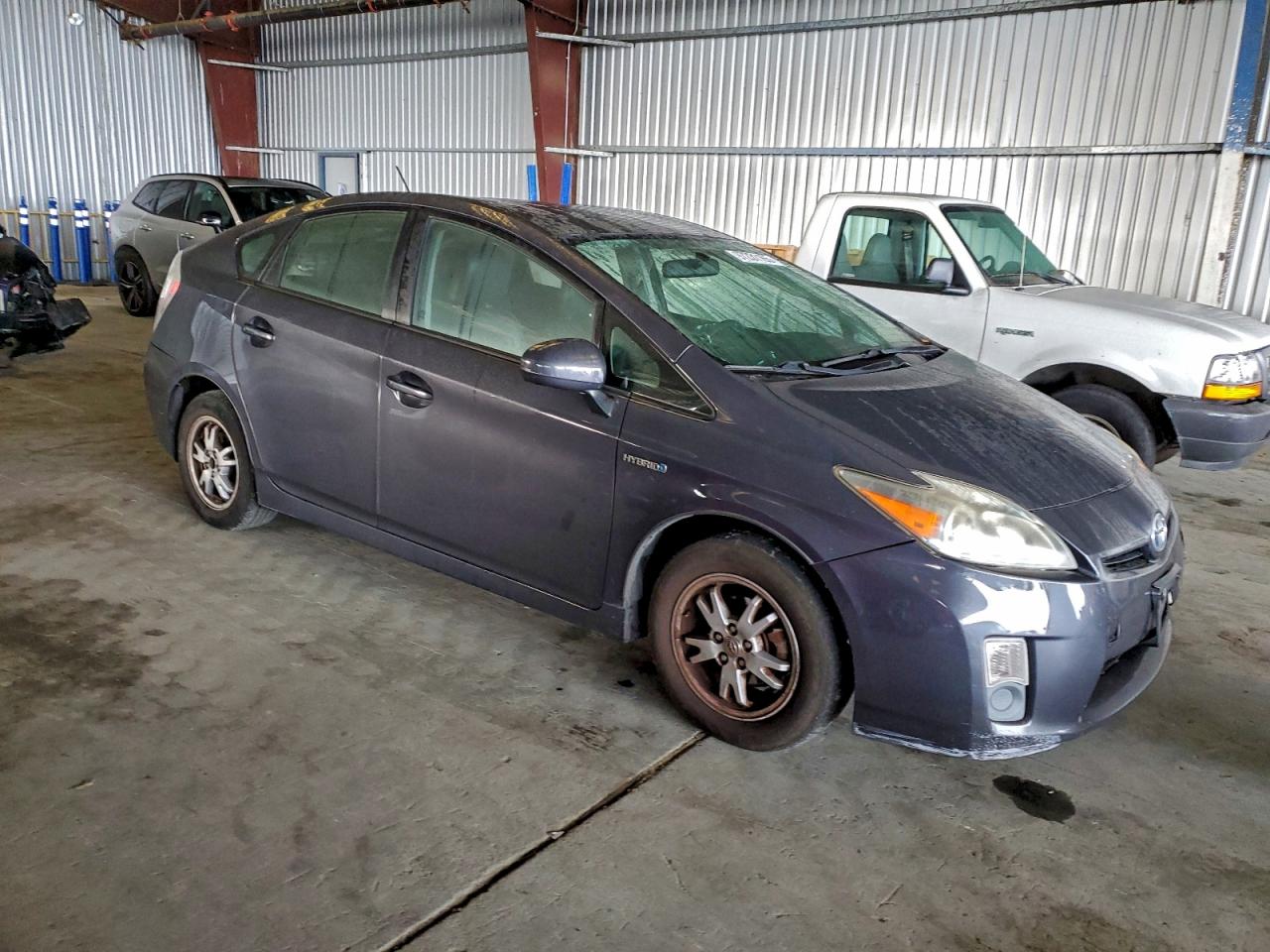 2010 TOYOTA PRIUS photo 4
