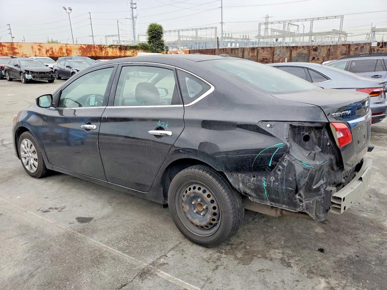 2017 NISSAN SENTRA photo 2