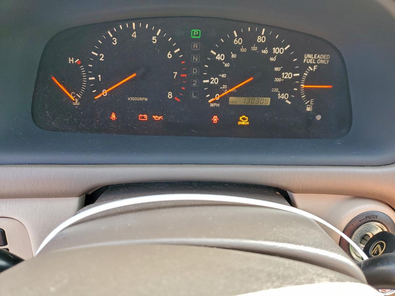 1998 LEXUS ES 300 photo 17