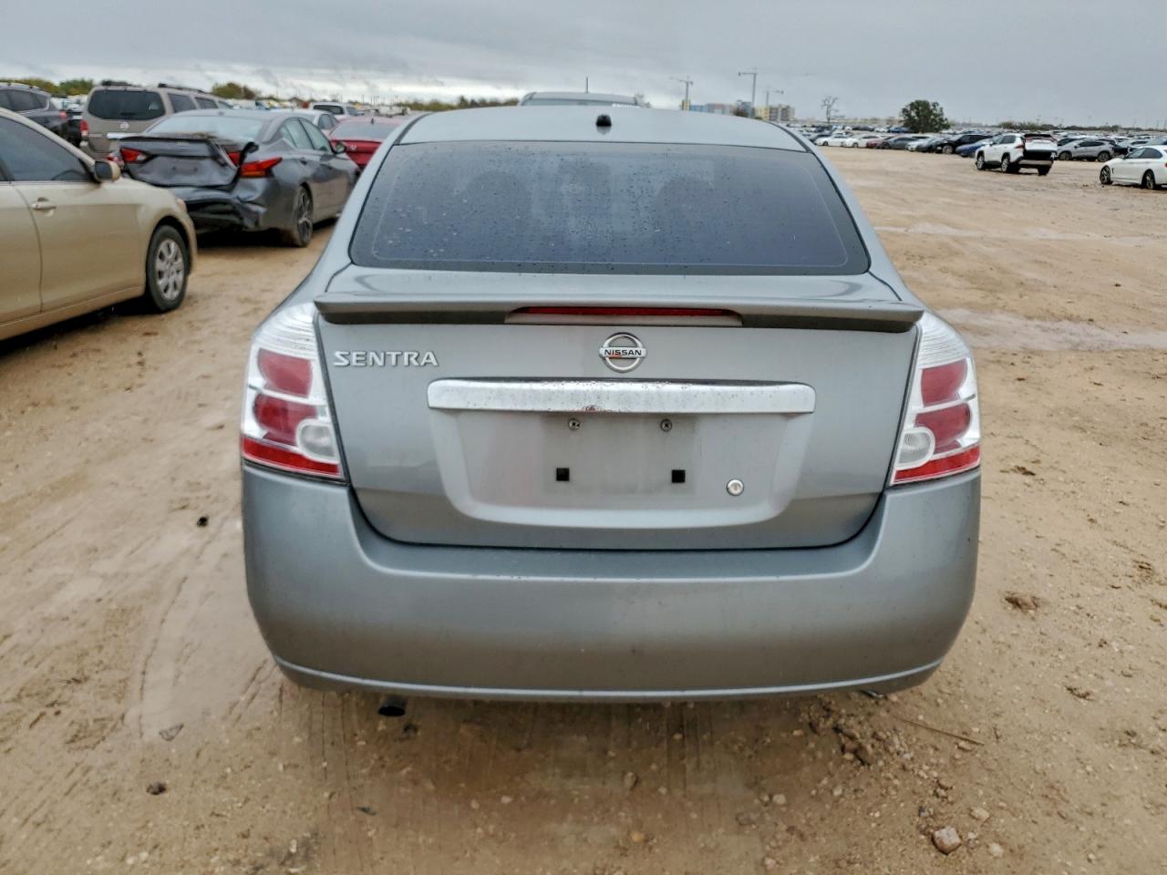 2012 NISSAN SENTRA 2.0 photo 11