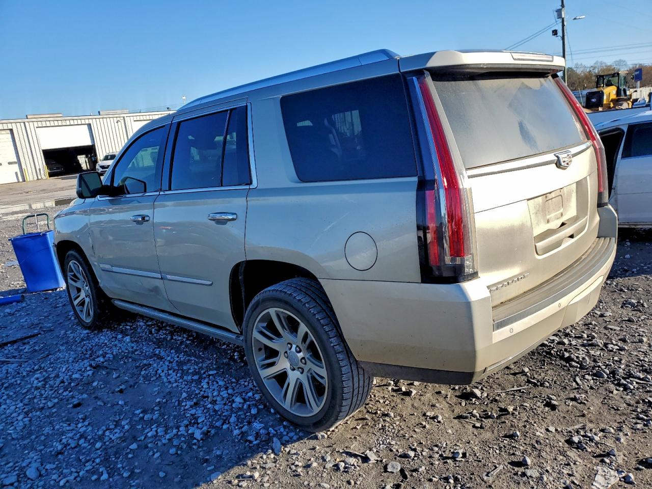 2015 CADILLAC ESCALADE PREMIUM photo 3