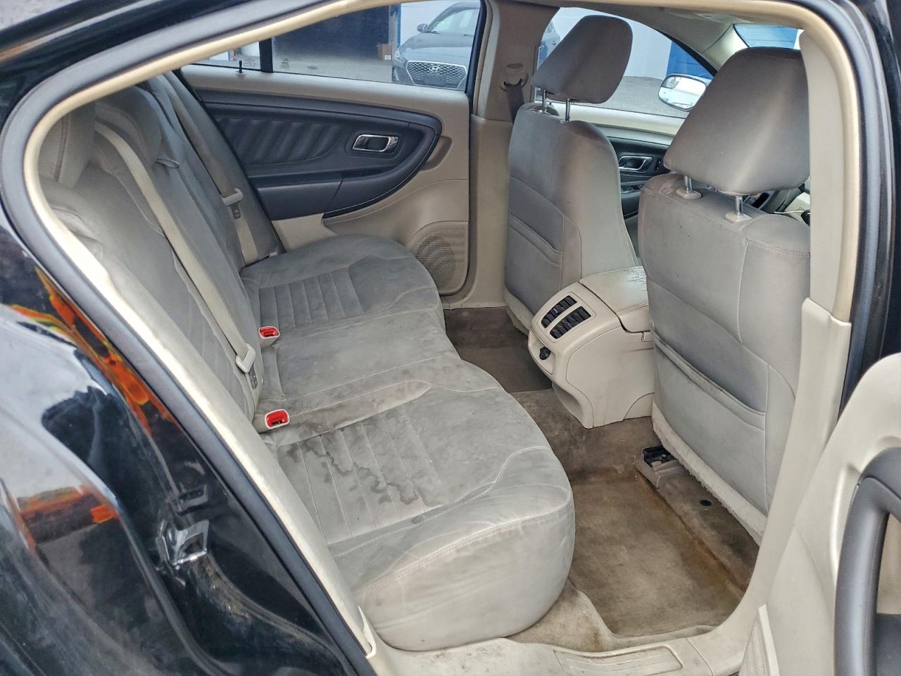2012 FORD TAURUS SE photo 10