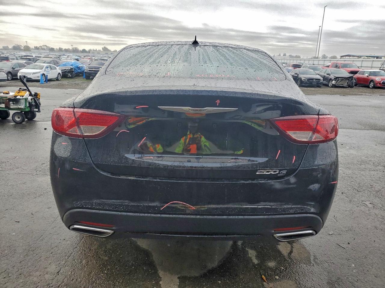 2016 CHRYSLER 200 S photo 11