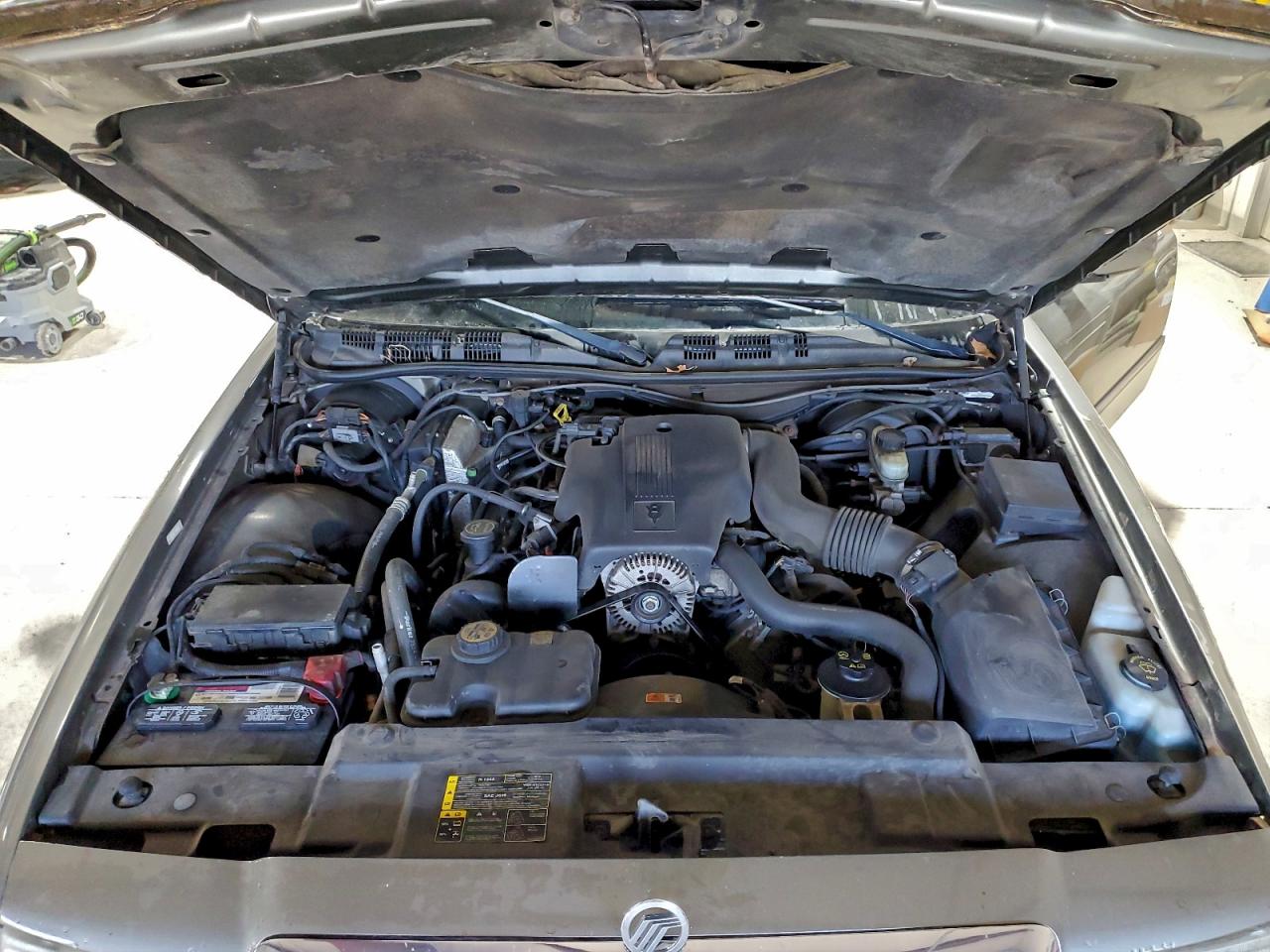 2004 MERCURY GRAND MARQUIS GS photo 21