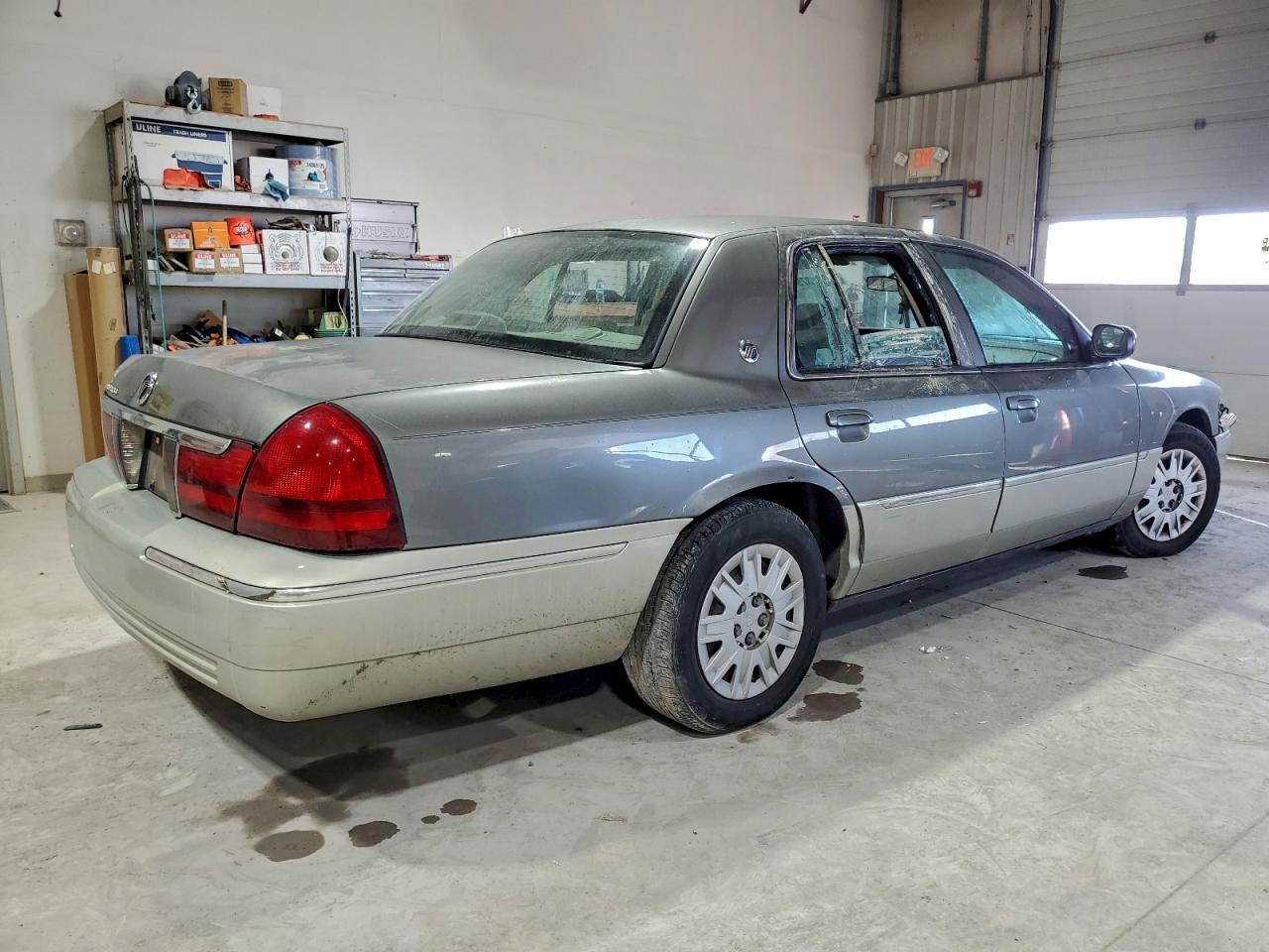 2004 MERCURY GRAND MARQUIS GS photo 5