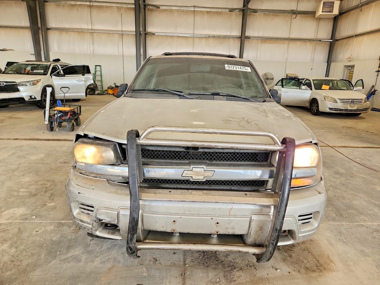 2004 CHEVROLET TRAILBLAZER LS photo 13