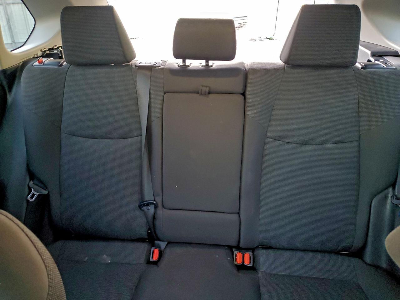 2022 TOYOTA RAV4 LE photo 28