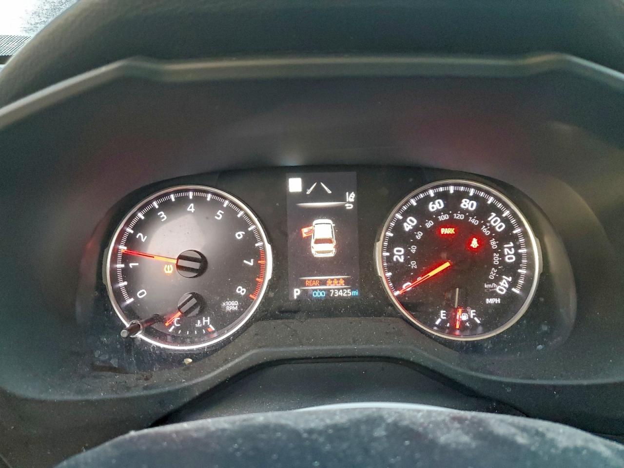 2022 TOYOTA RAV4 LE photo 25