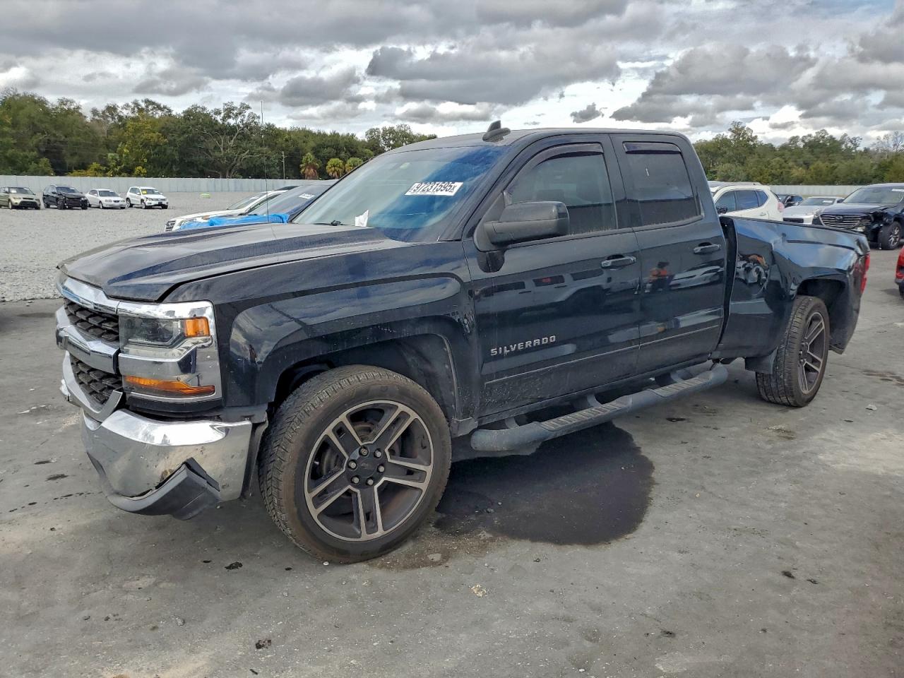 2017 CHEVROLET SILVERADO