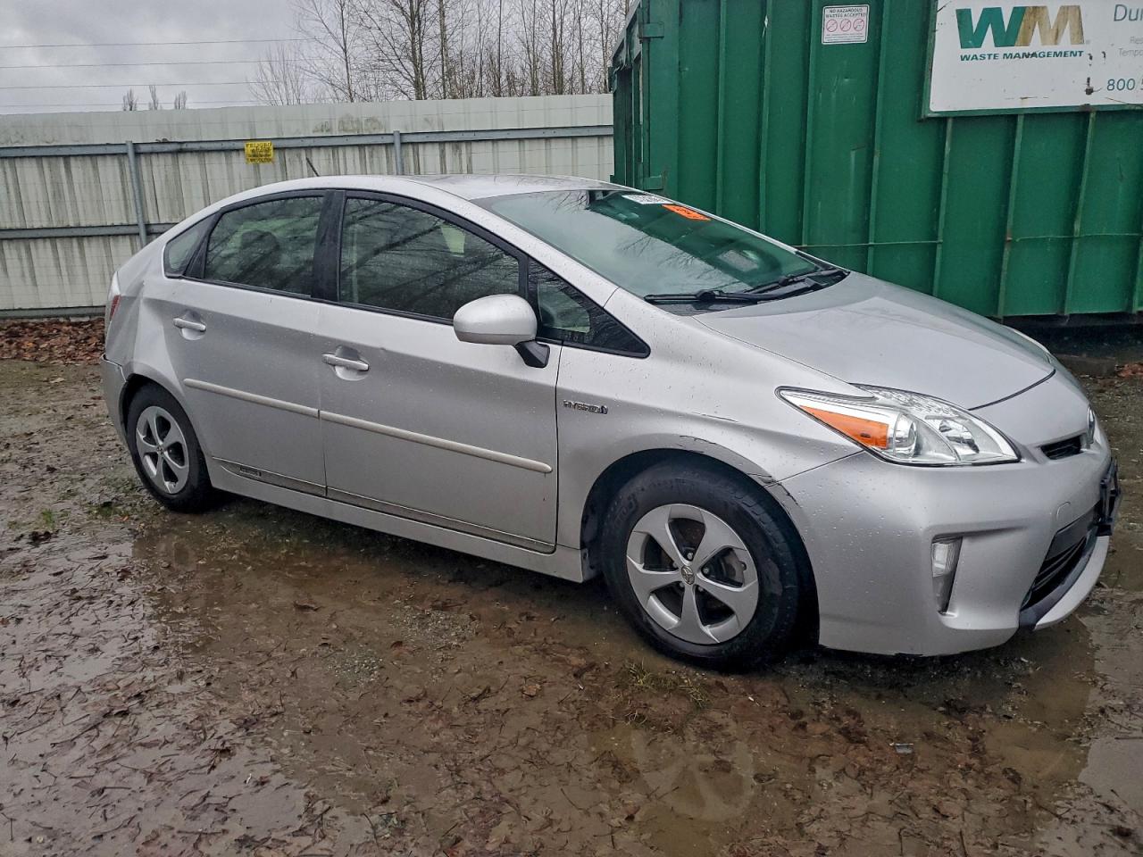 2012 TOYOTA PRIUS photo 10