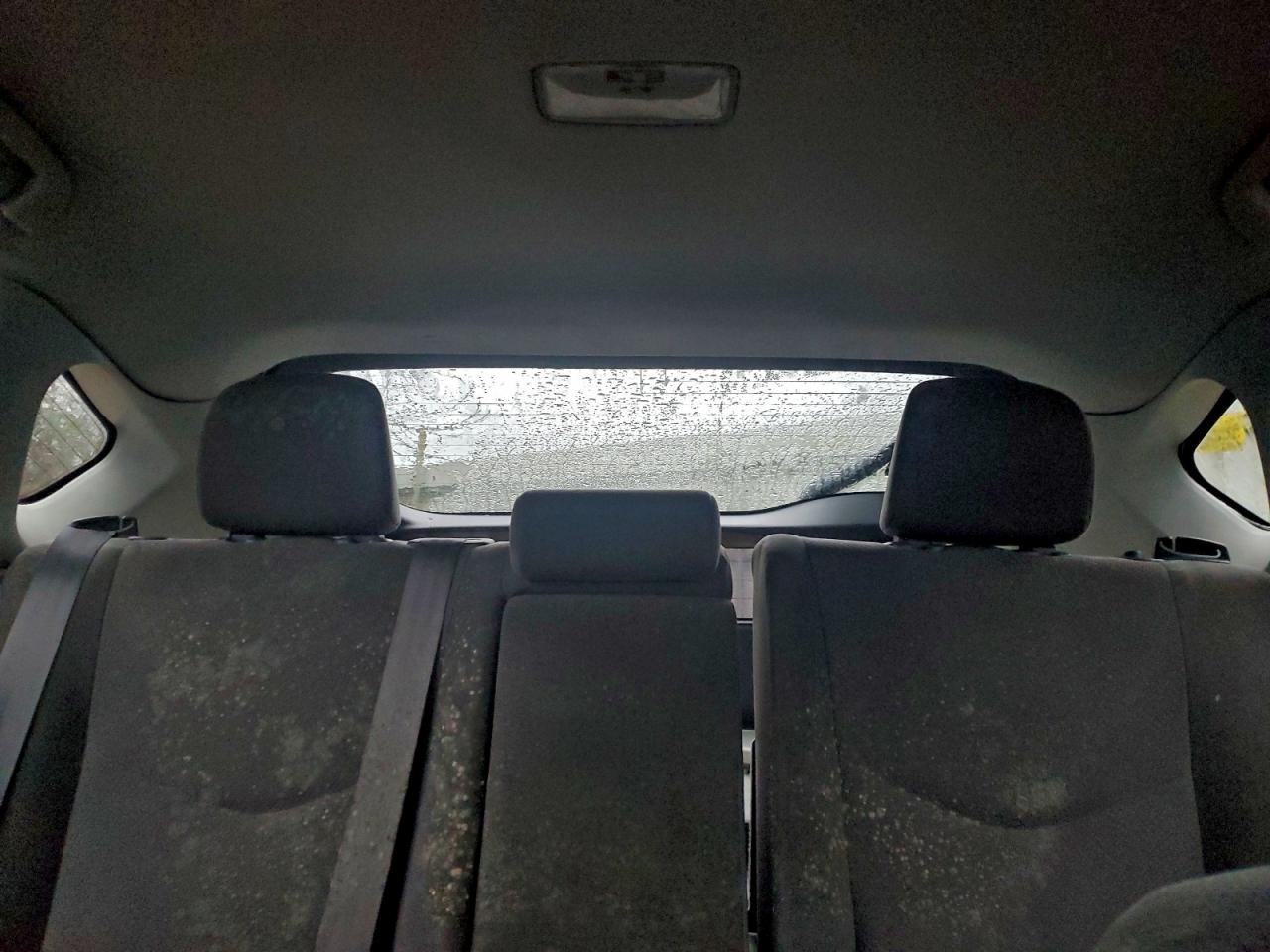 2012 TOYOTA PRIUS photo 28