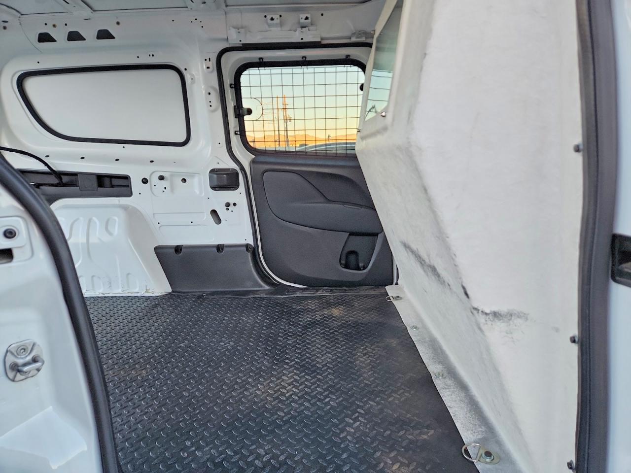 2020 RAM PROMASTER CITY DELIVERY VAN photo 41