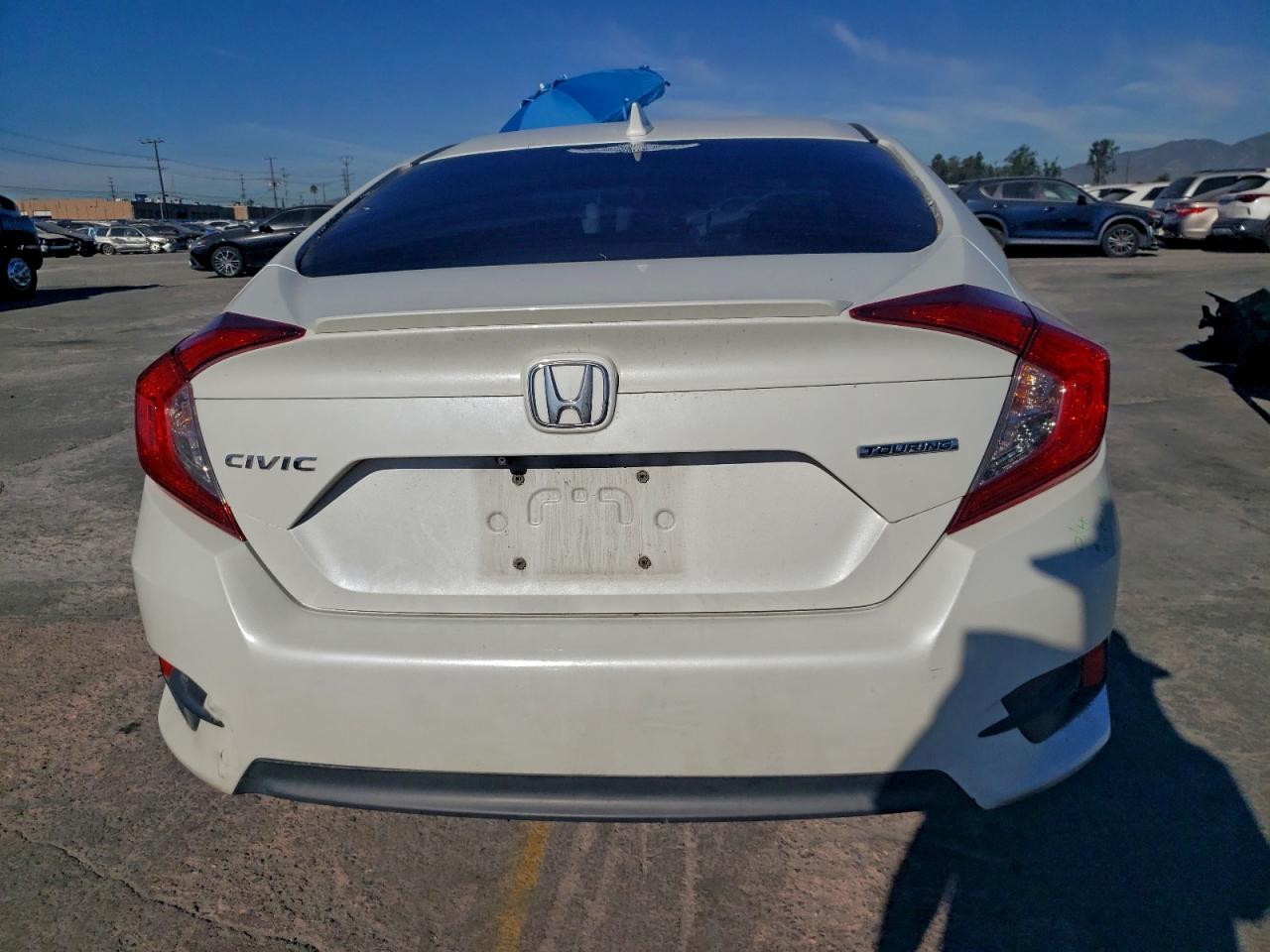 2016 HONDA CIVIC TOURING photo 16