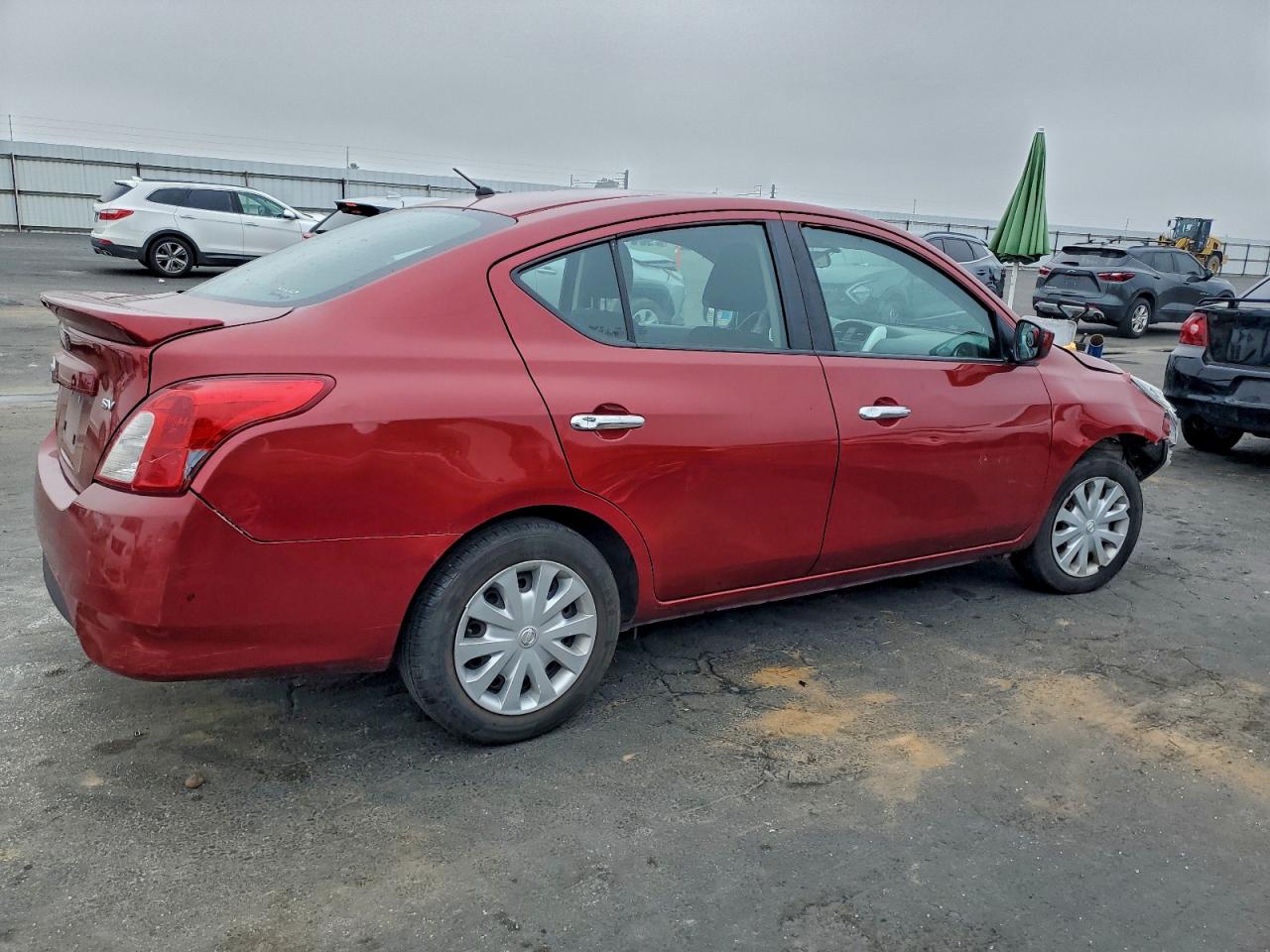 2018 NISSAN VERSA S photo 5