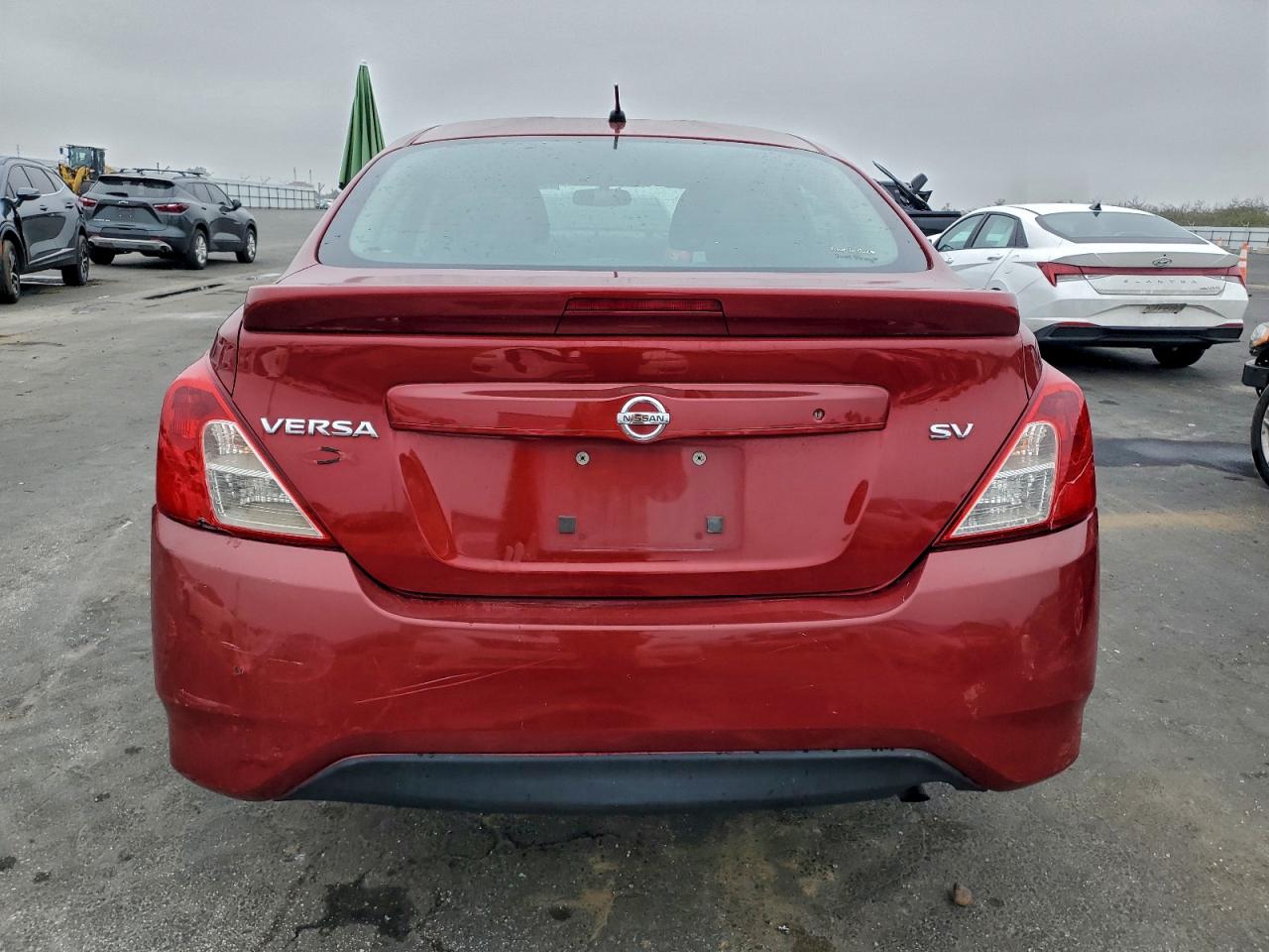 2018 NISSAN VERSA S photo 11