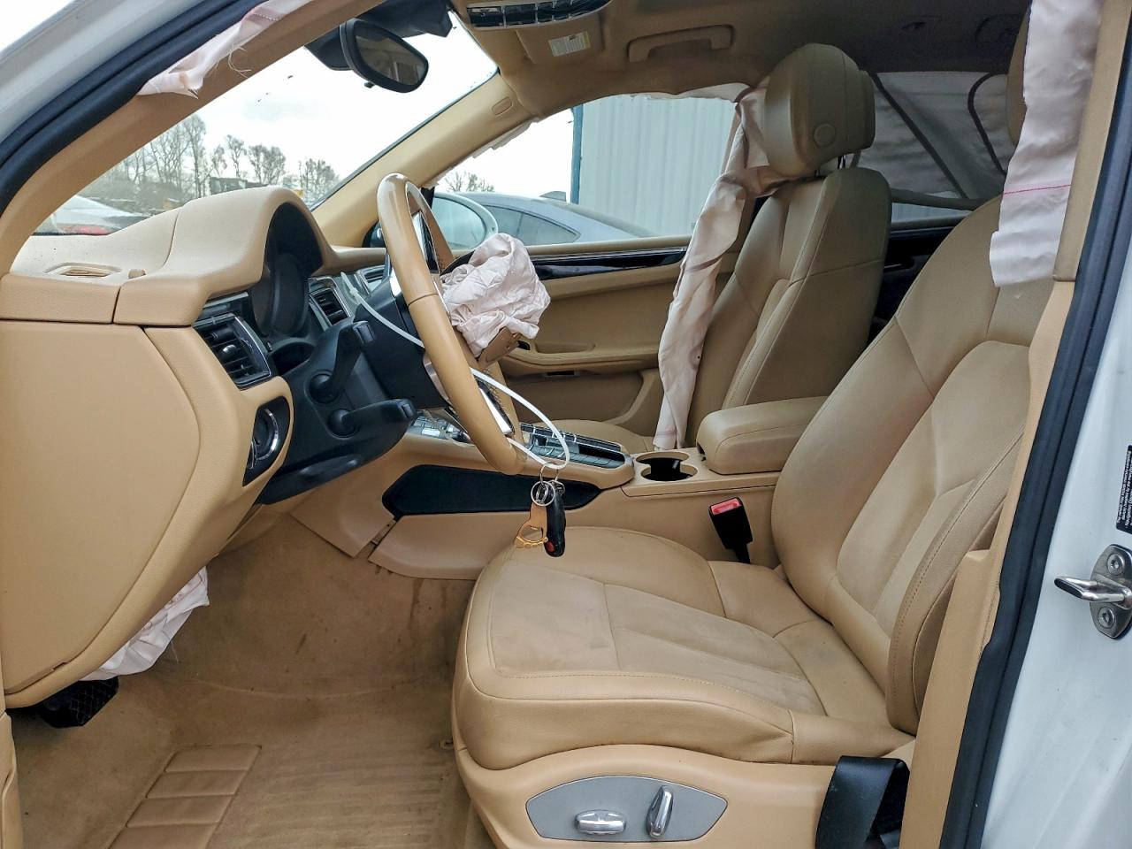 2017 PORSCHE MACAN photo 25