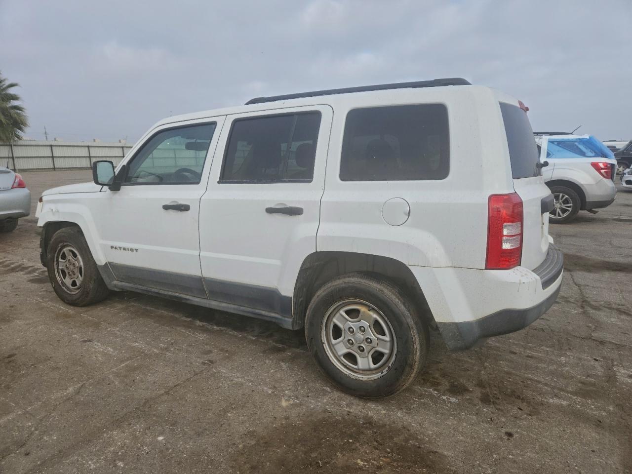 2012 JEEP PATRIOT SPORT photo 4