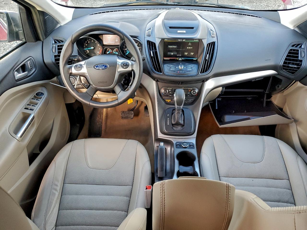 2015 FORD ESCAPE SE photo 22