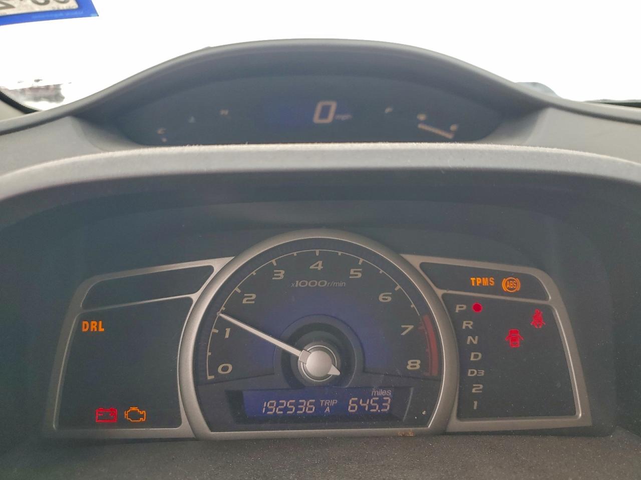 2011 HONDA CIVIC LX photo 9