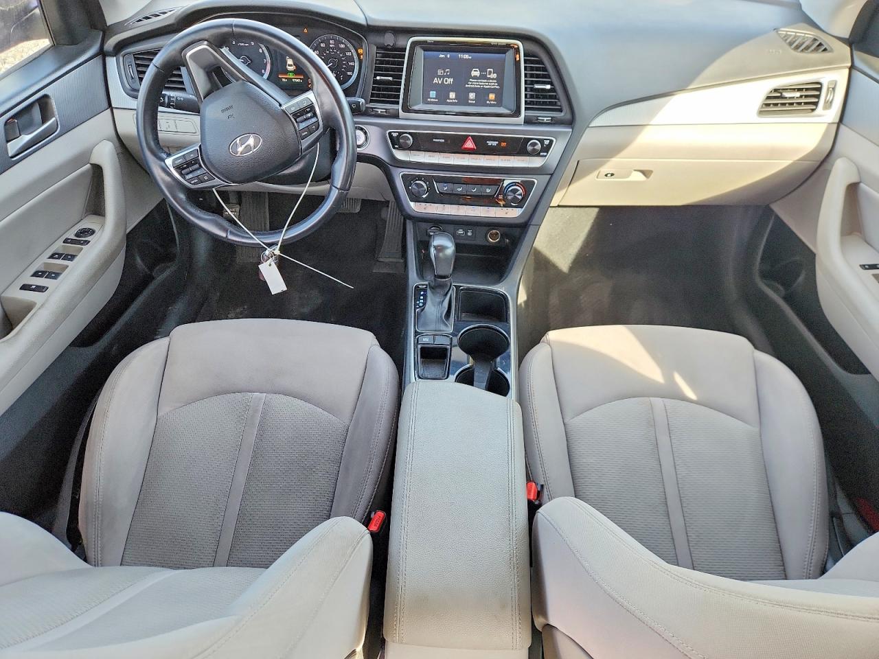 2018 HYUNDAI SONATA SEL photo 22