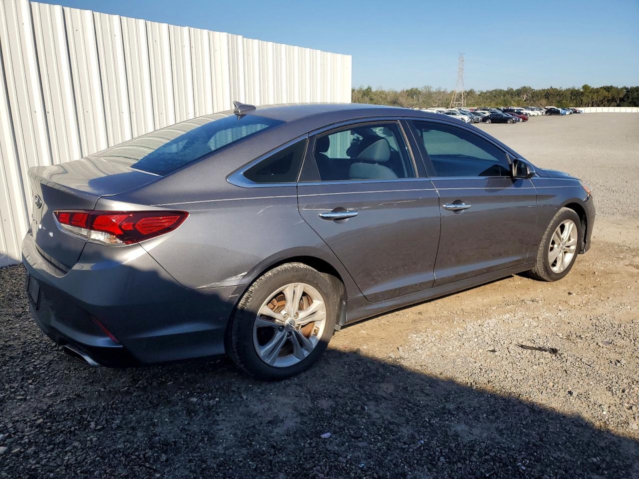 2018 HYUNDAI SONATA SEL photo 7