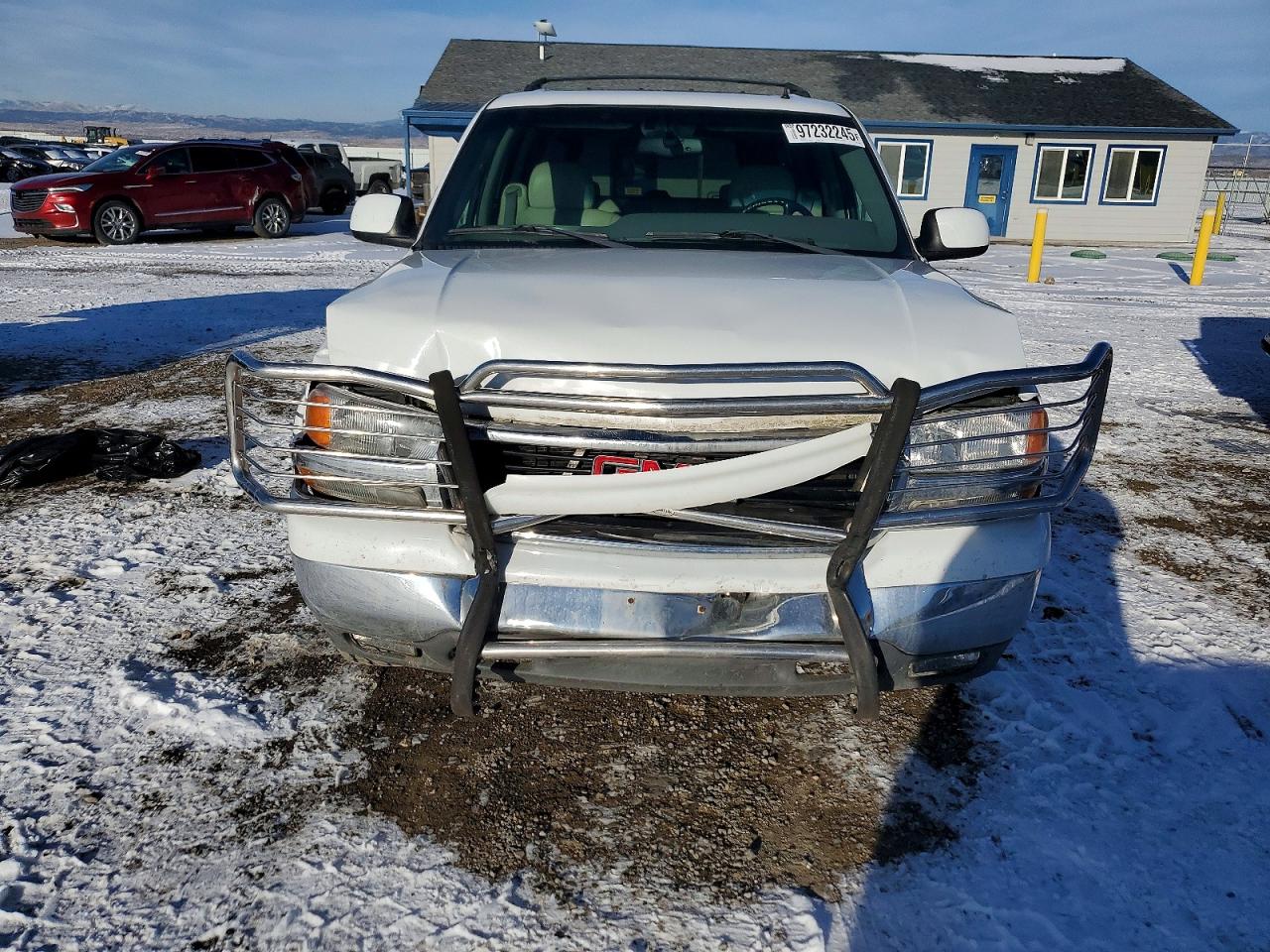 2002 GMC YUKON XL K1500 photo 5