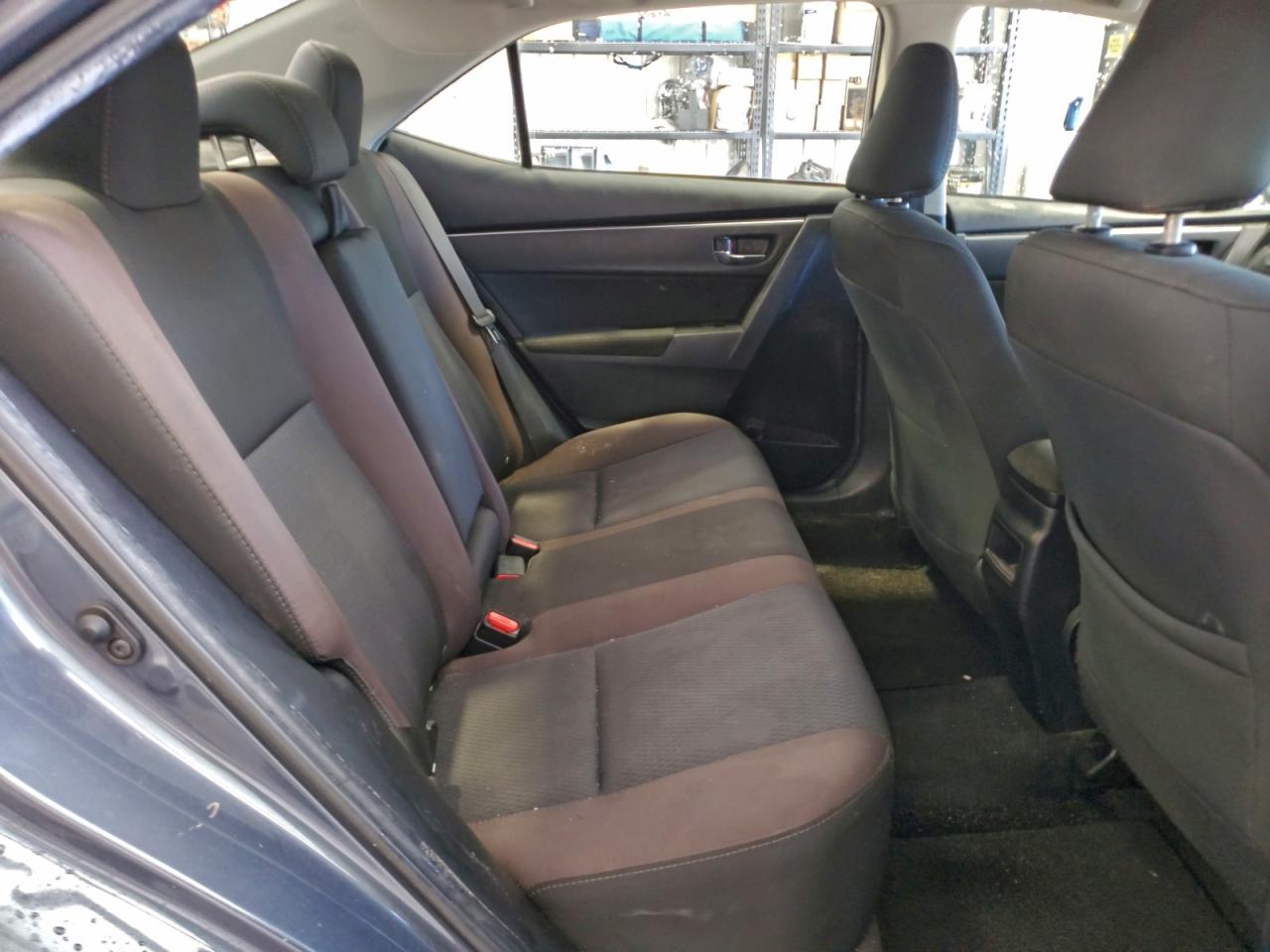 2019 TOYOTA COROLLA L photo 10