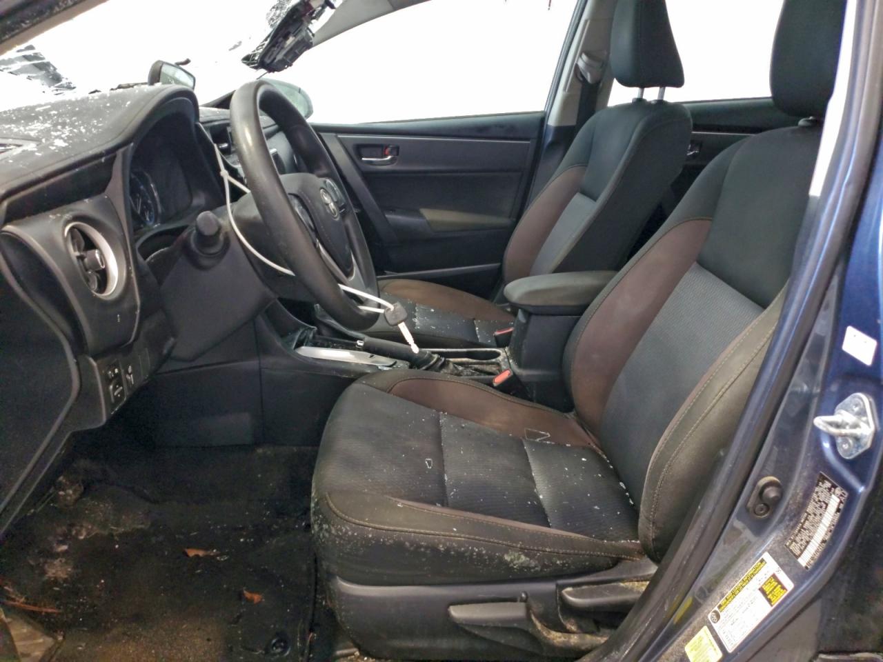 2019 TOYOTA COROLLA L photo 7