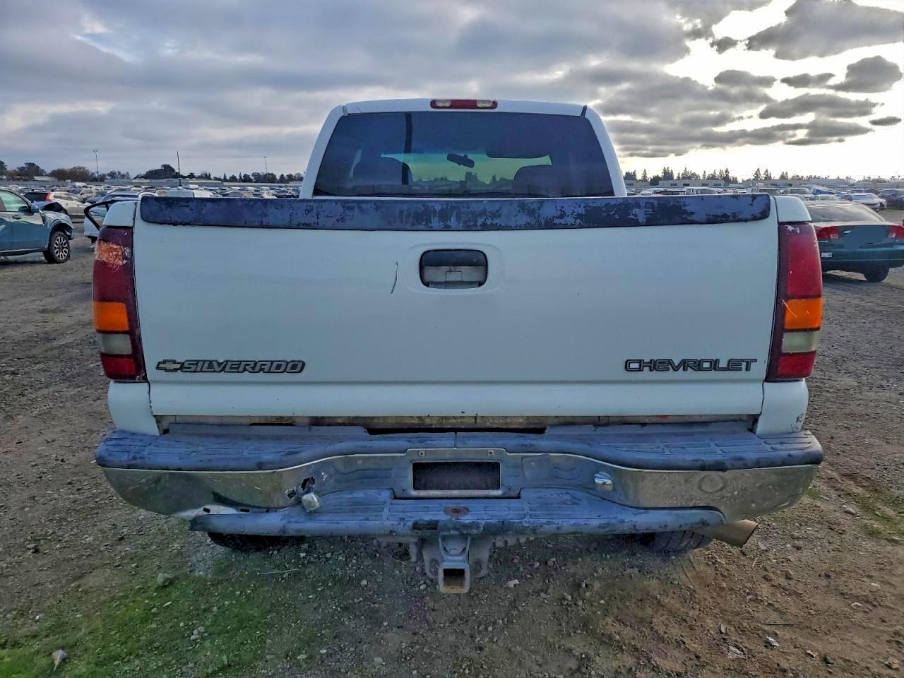2002 CHEVROLET SILVERADO C2500 HEAVY DUTY photo 11