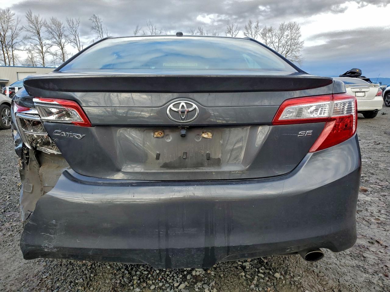 2012 TOYOTA CAMRY BASE photo 16