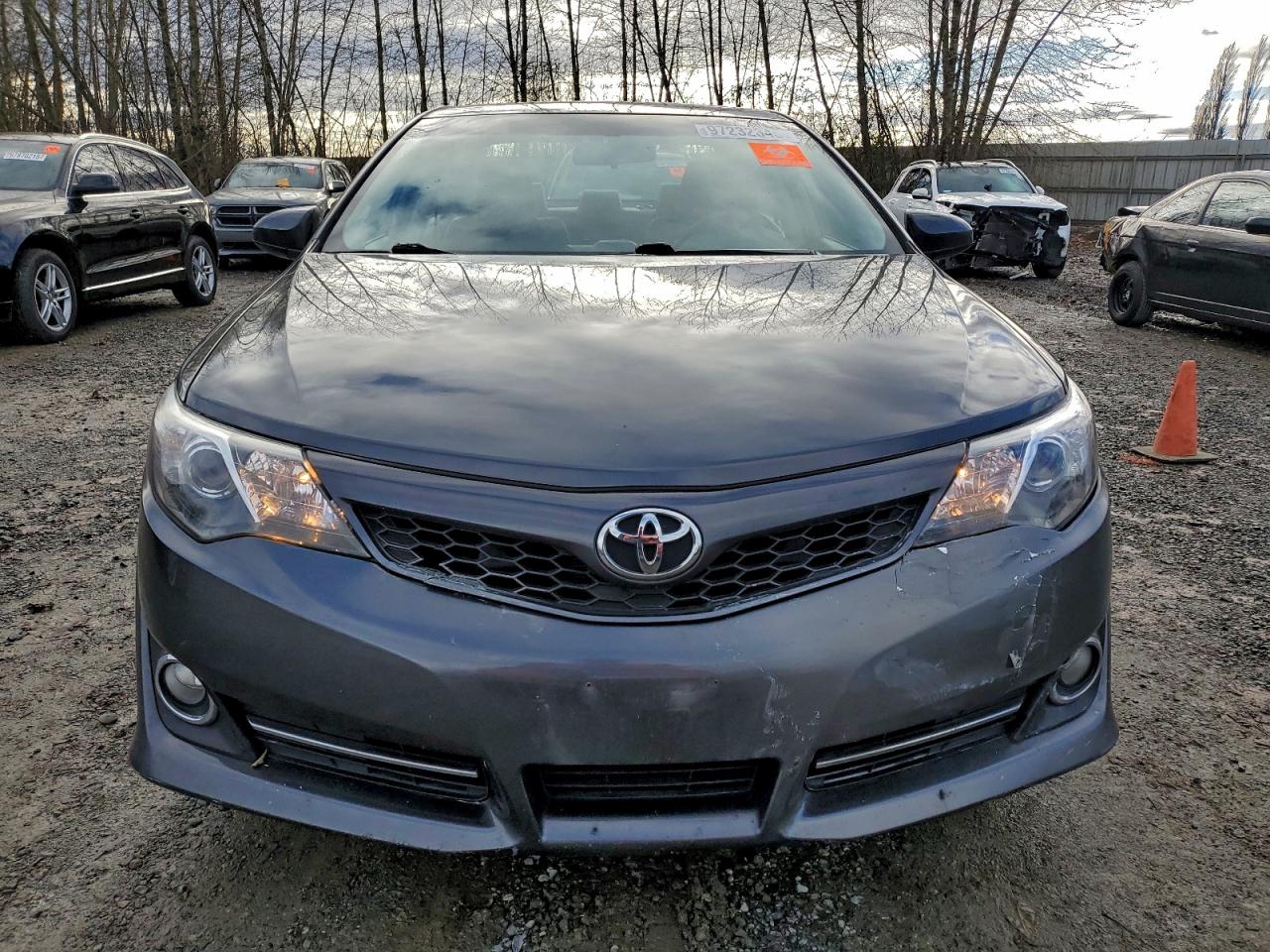 2012 TOYOTA CAMRY BASE photo 13