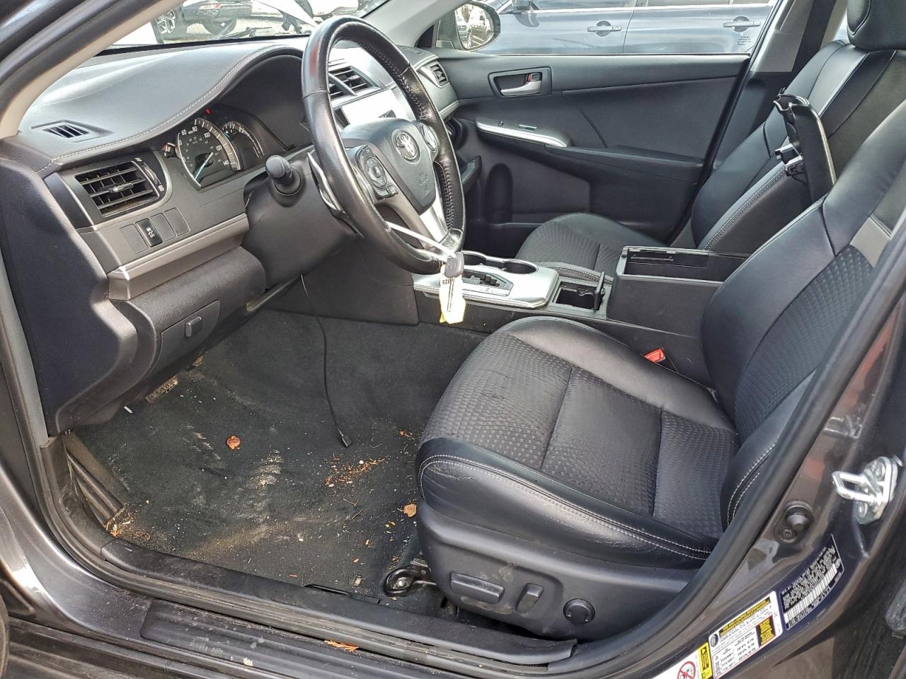 2012 TOYOTA CAMRY BASE photo 19